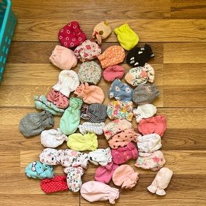 Baby Mittens (40 pairs)